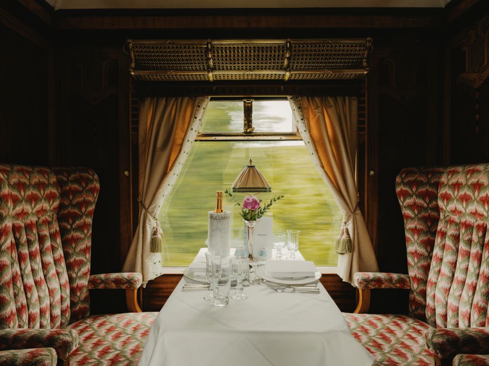 British Pullman 將迎來由殿堂級導演 Baz Luhrmann 與奧斯卡得獎設計師 Catherine Martin 攜手打造的全新私人宴會與活動車廂。