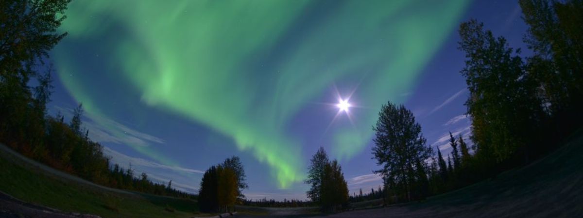 追光者手冊：極光攝影全攻略、冰島加拿大必玩必吃